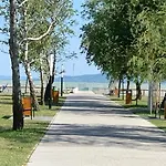 Laszlo Nyaralohaz 발라톤페니베스