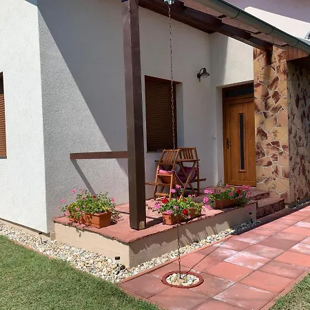 Laszlo Nyaralohaz Apartamento