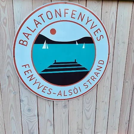 Laszlo Nyaralohaz Apartamento *